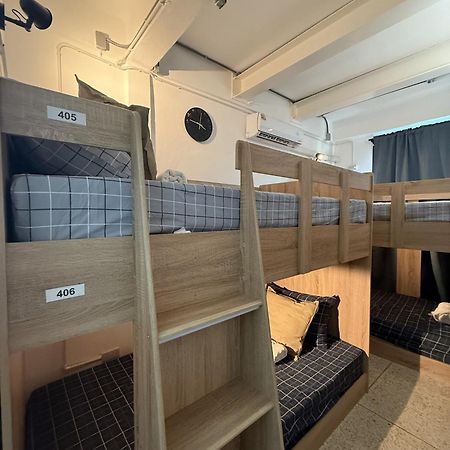 Twenty Two Place Hostel - Sukhumvit 22 バンコク都 エクステリア 写真