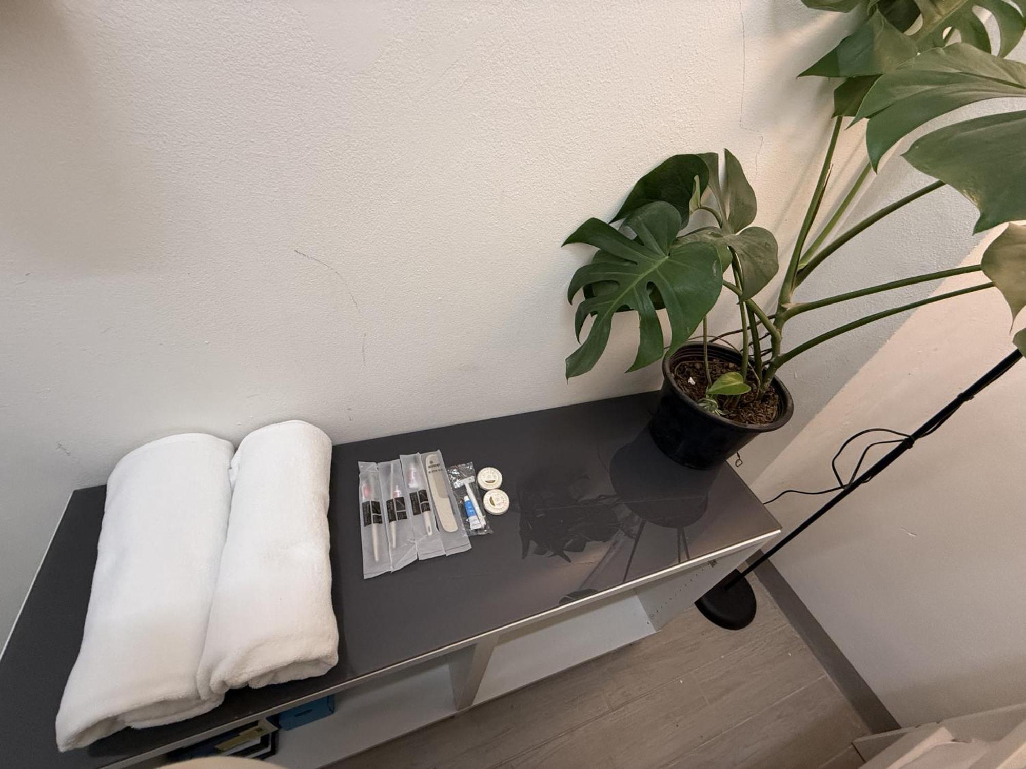 Twenty Two Place Hostel - Sukhumvit 22 バンコク都 エクステリア 写真